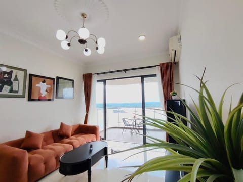 Natural landscape, TV and multimedia, Balcony/Terrace, Living room, Seating area, Sea view