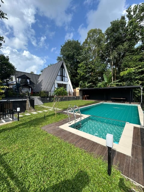 Pool view, Swimming pool