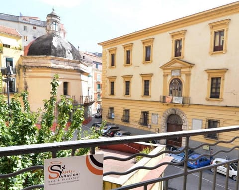 Property building, Balcony/Terrace, Balcony/Terrace