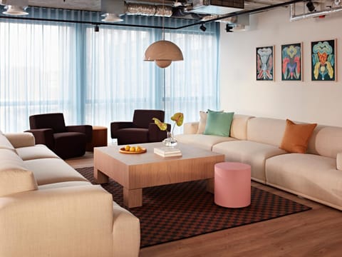 Lobby or reception, Seating area