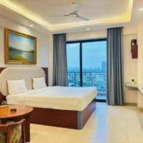 Bed, View (from property/room), Balcony/Terrace, Photo of the whole room, Bedroom