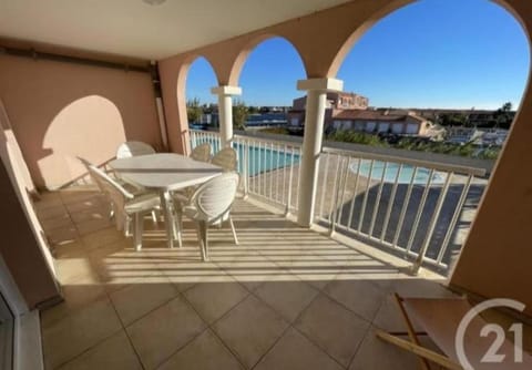 Balcony/Terrace, Swimming pool
