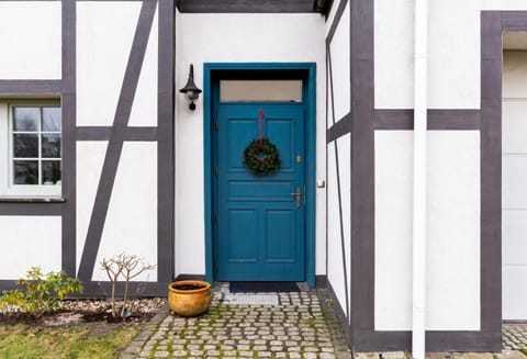 Property building, Facade/entrance