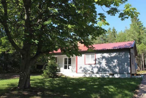 Property building, Facade/entrance, Off site