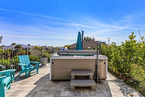 Waterfront Fun & Relaxation Await - Your Ultimate Gulf-Access Getaway! - Villa Ocean Life - Roelens House in Cape Coral