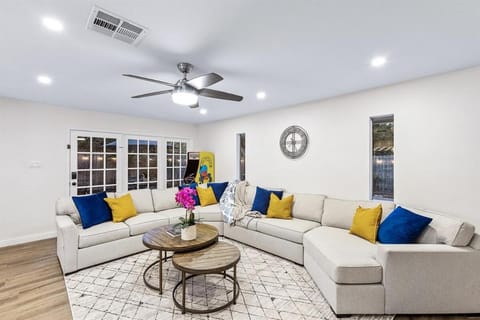 The Grand Family Oasis Houston 5BR Pool Retreat House in Houston