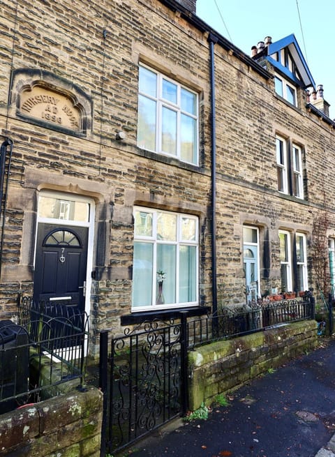Nursery House Retreat House in Hebden Bridge