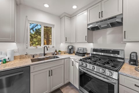 dishwasher, oven, stove, kitchen