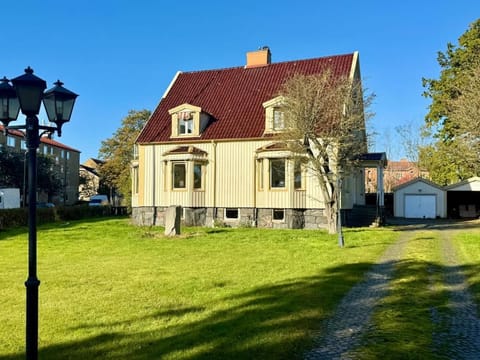 Garden, Garden view