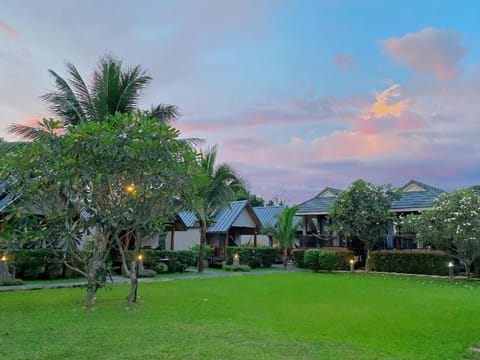 Property building, Garden