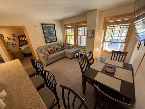 Family Ski Getaway Apartment in Kirkwood