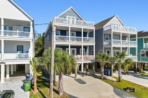 Searenity House in Surfside Beach