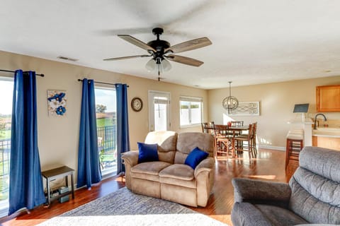 6 Mi to Memorial Stadium Family Escape in Lincoln House in Lincoln