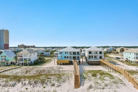 Property building, Day, Bird's eye view