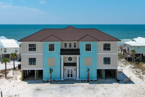 Property building, Day, Beach, Sea view
