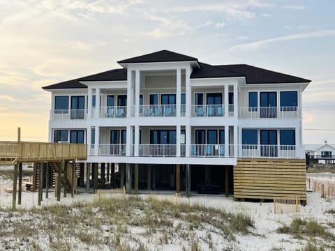 Property building, Day