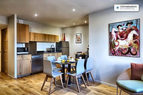 Dinner, kitchen