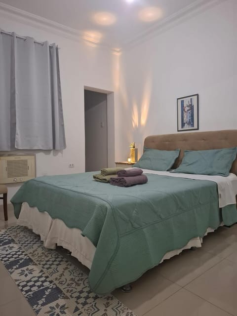 Charming room in a shared apartment in Botafogo, with a great location Vacation rental in Santa Teresa