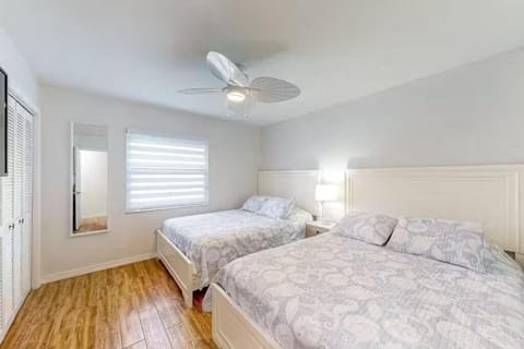 Waterfront home with direct gulf access House in Hernando Beach