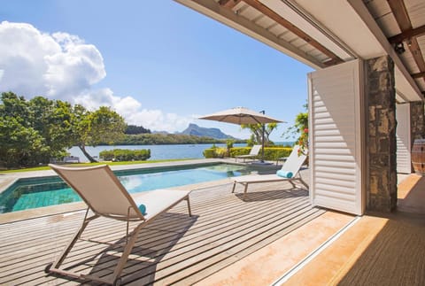 Patio, Mountain view, Pool view, River view, Swimming pool