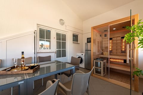 Sauna, Balcony/Terrace, Seating area