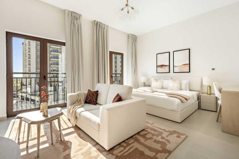 Living room, Photo of the whole room