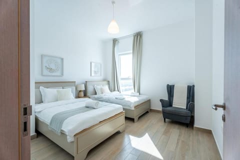 Sophisticated Yas Island Suite 2BR Apartment in Abu Dhabi