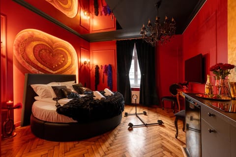 Bed, TV and multimedia, Other