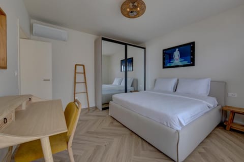 Palmezzo Beachfront Suites with Heated Pool Apartment in Trogir