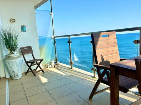 Balcony/Terrace, Balcony/Terrace, Seating area, Sea view