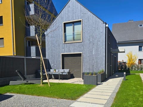 Property building, Day, Garden, Garden view