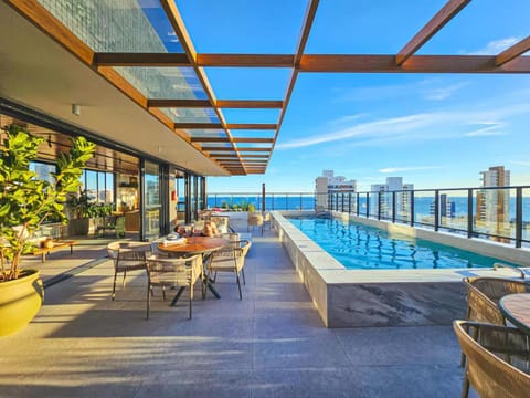 Sea view, Swimming pool, sunbed