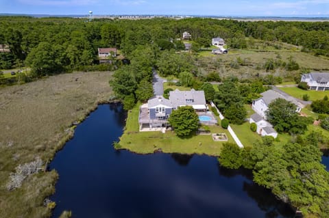 7585 - Roanoke Island Retreat House in Roanoke Island
