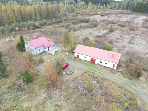 Yksityinen omakotitalo saunalla maaseudunrauhassa Apartment in Finland