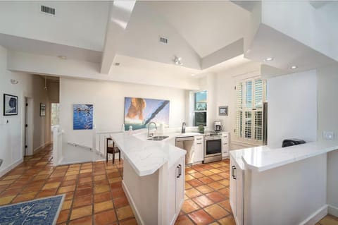 Azure Vista Penthouse House in Key West