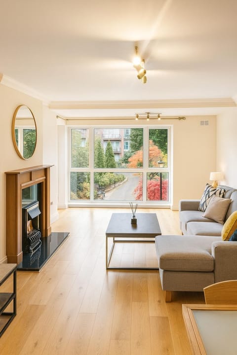 Living room, Seating area, fireplace
