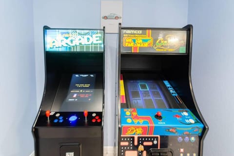 Game Room, Entertainment