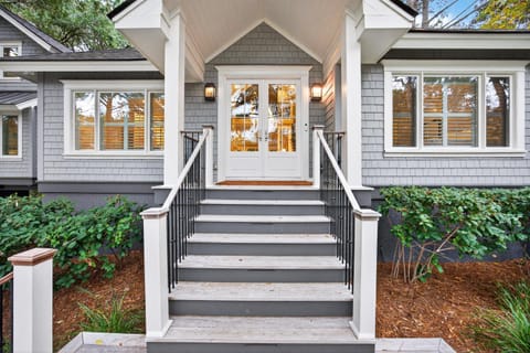 81 Wax Myrtle House in Kiawah Island