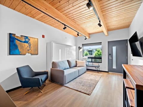 Uprise 4 Bridgewater Lofts Apartment in Spokane