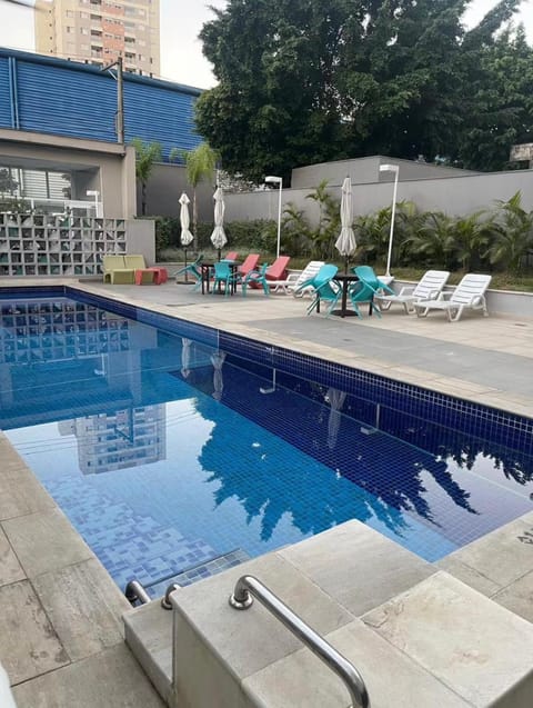 Pool view, Swimming pool, sunbed