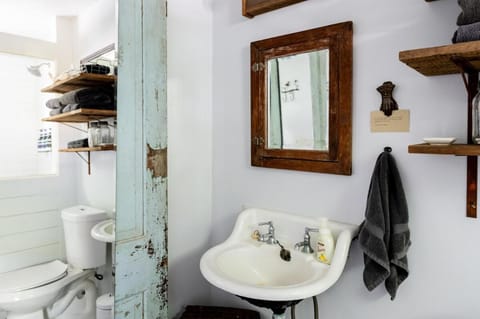 The Roost at Flown The Coop House in Burton