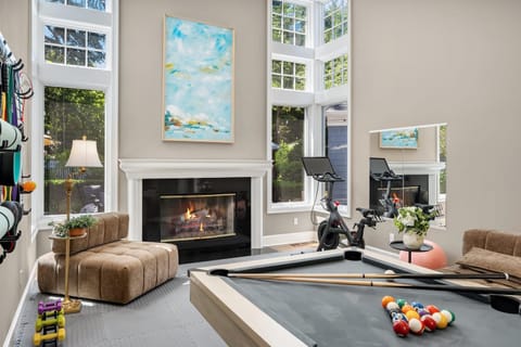 Medina Elegant 5BR Mansion Lake Park & Bellevue DT Villa in Seattle