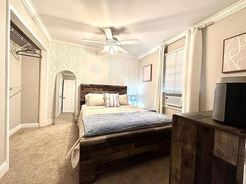 Stylish Modern Apt Near Northside Hospital Apartment in Cumming