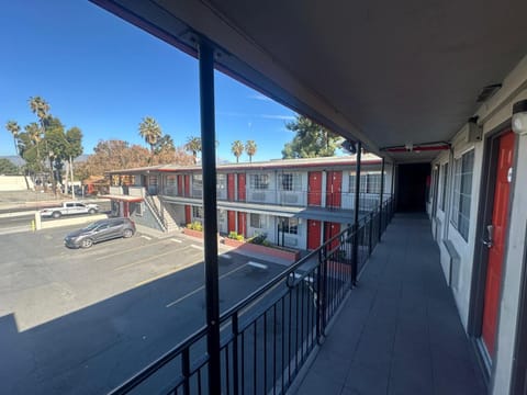 Heritage Inn Hotel in Pomona