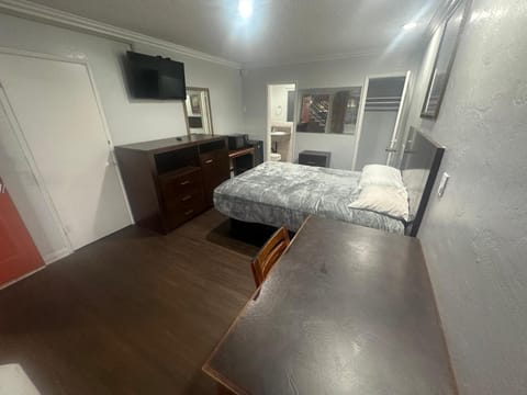 Heritage Inn Hotel in Pomona