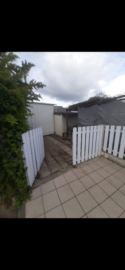 Maison 2 pièces avec jardin Nantes Beaujoire House in Carquefou