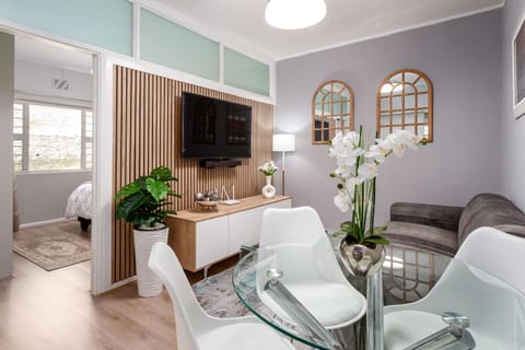 Seapoint 2 Bedroom comfy and stylish apartment Apartment in Sea Point