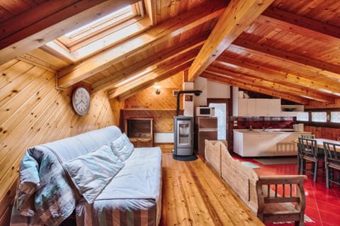 Living room, Seating area, heating