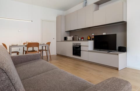 TV and multimedia, Living room, heating, kitchen, air conditioner