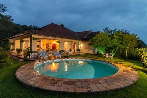 Alto da Boa Vista Retreat with Pool & Nature House in Rio de Janeiro